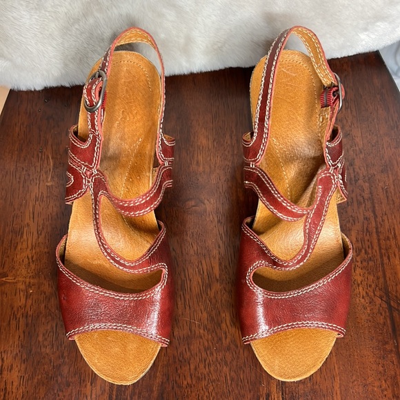 Naya Leather Heels - Picture 3 of 12